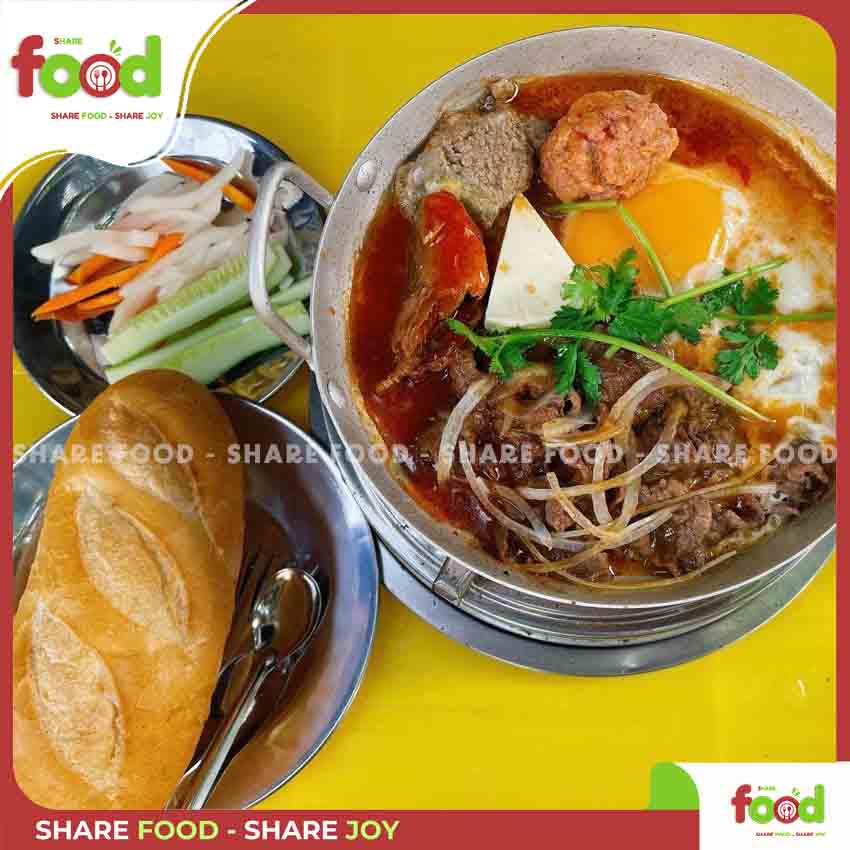 quán bánh mì chảo Sài Gòn ngon nổi tiếng nhất